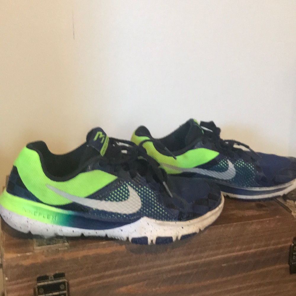 Nike shoes